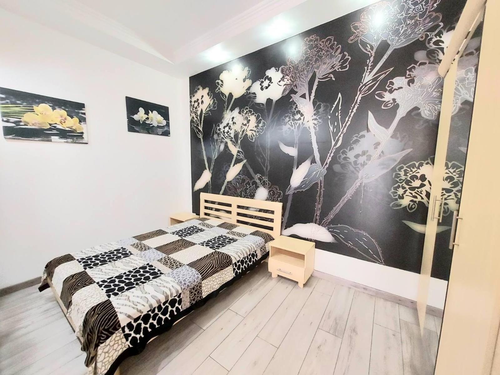 2 Rooms Central Anna Apartment Lviv Exterior foto
